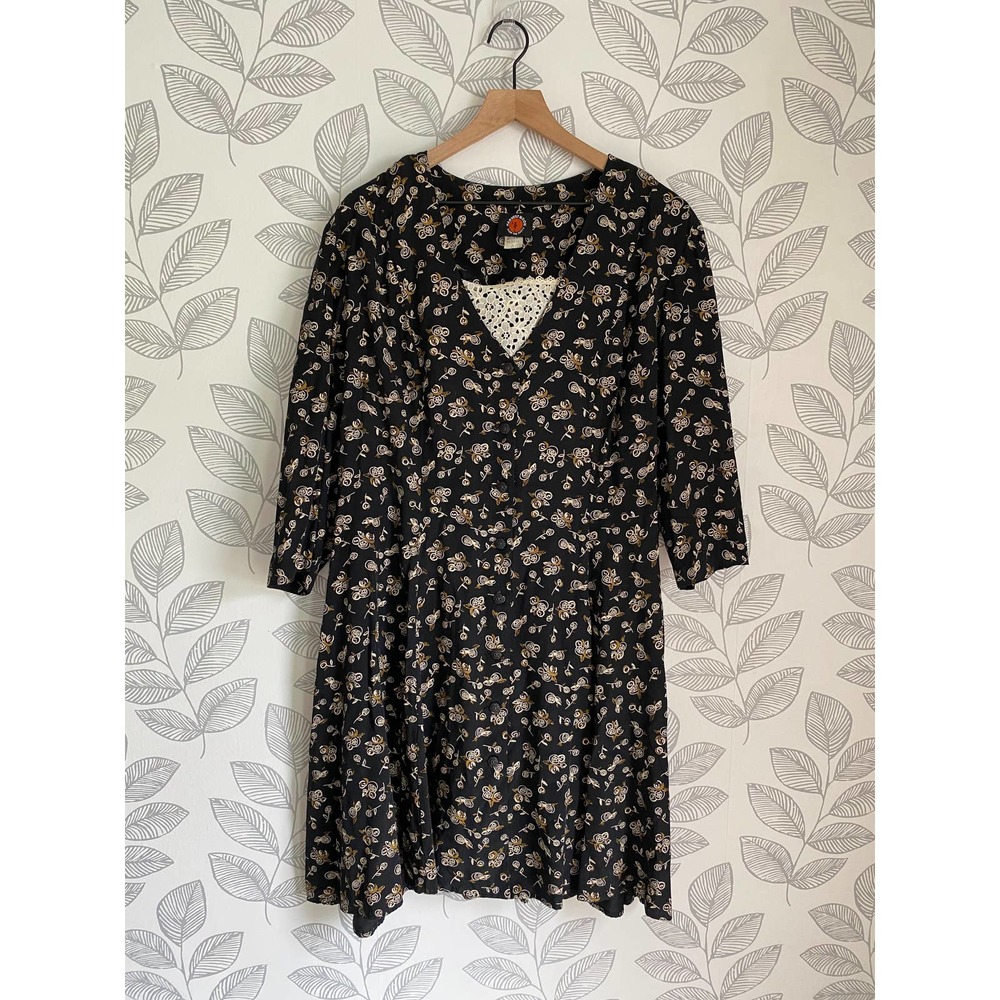 Harvest Moon Black Floral Print Dress, Size 22